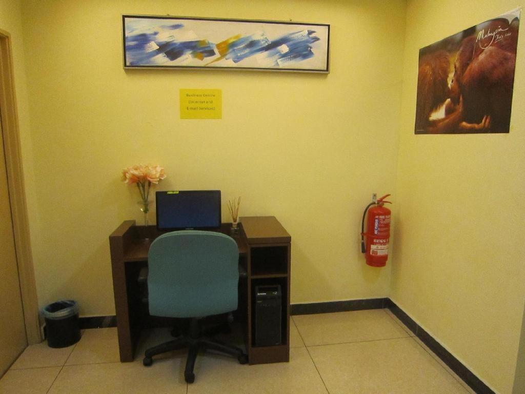 Hotel City Comfort Inn Puchong Esterno foto