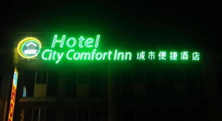 Hotel City Comfort Inn Puchong Esterno foto