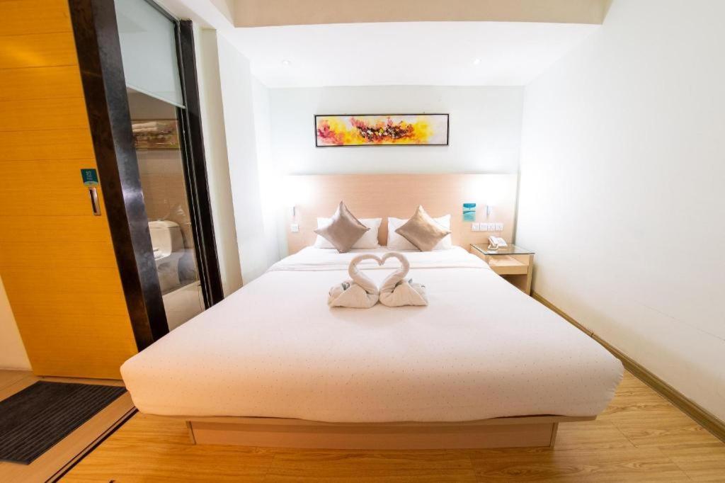 Hotel City Comfort Inn Puchong Esterno foto