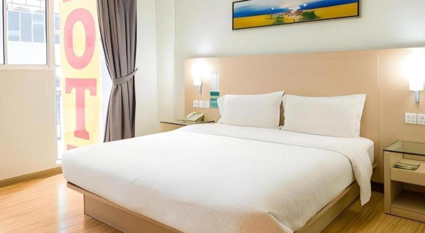 Hotel City Comfort Inn Puchong Esterno foto