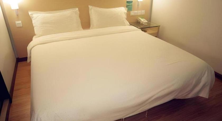 Hotel City Comfort Inn Puchong Esterno foto