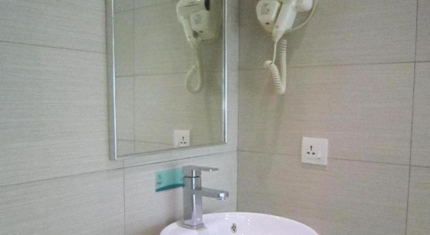 Hotel City Comfort Inn Puchong Esterno foto