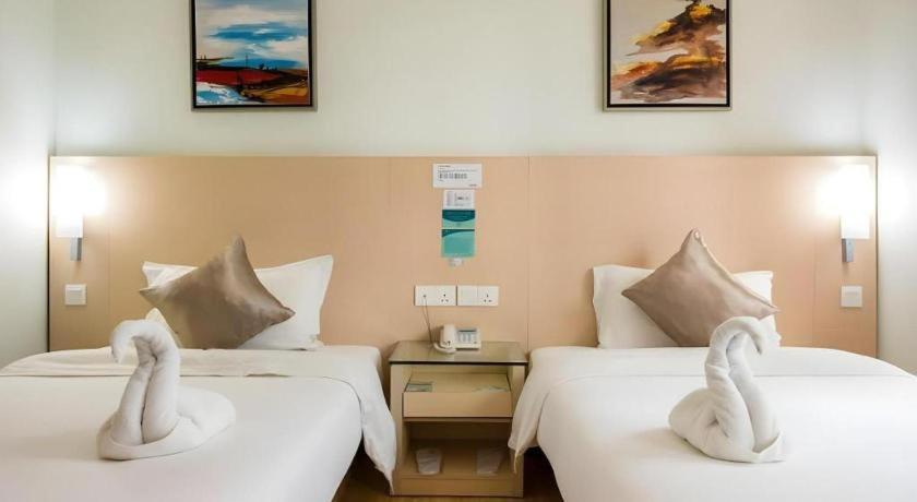 Hotel City Comfort Inn Puchong Esterno foto