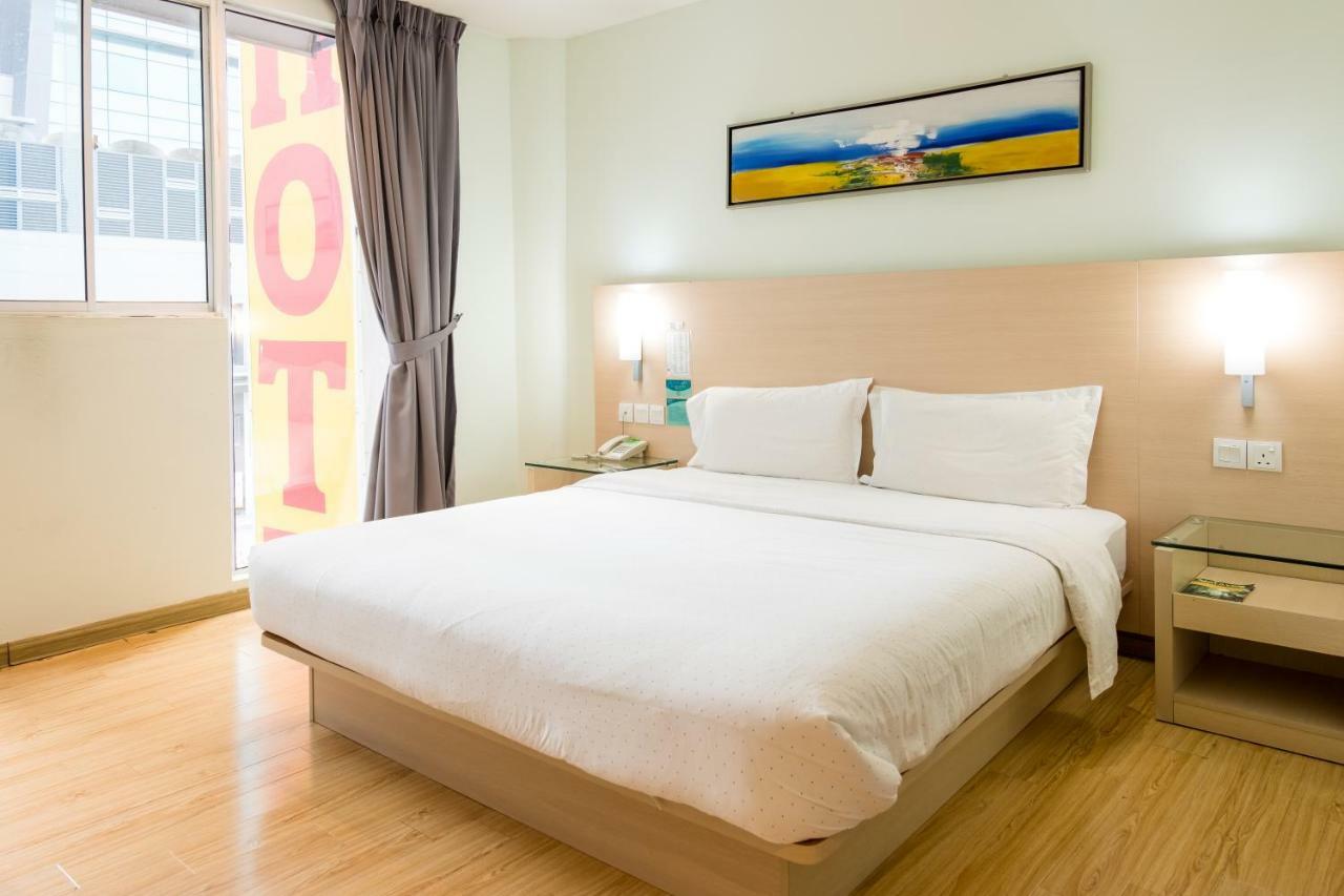 Hotel City Comfort Inn Puchong Esterno foto